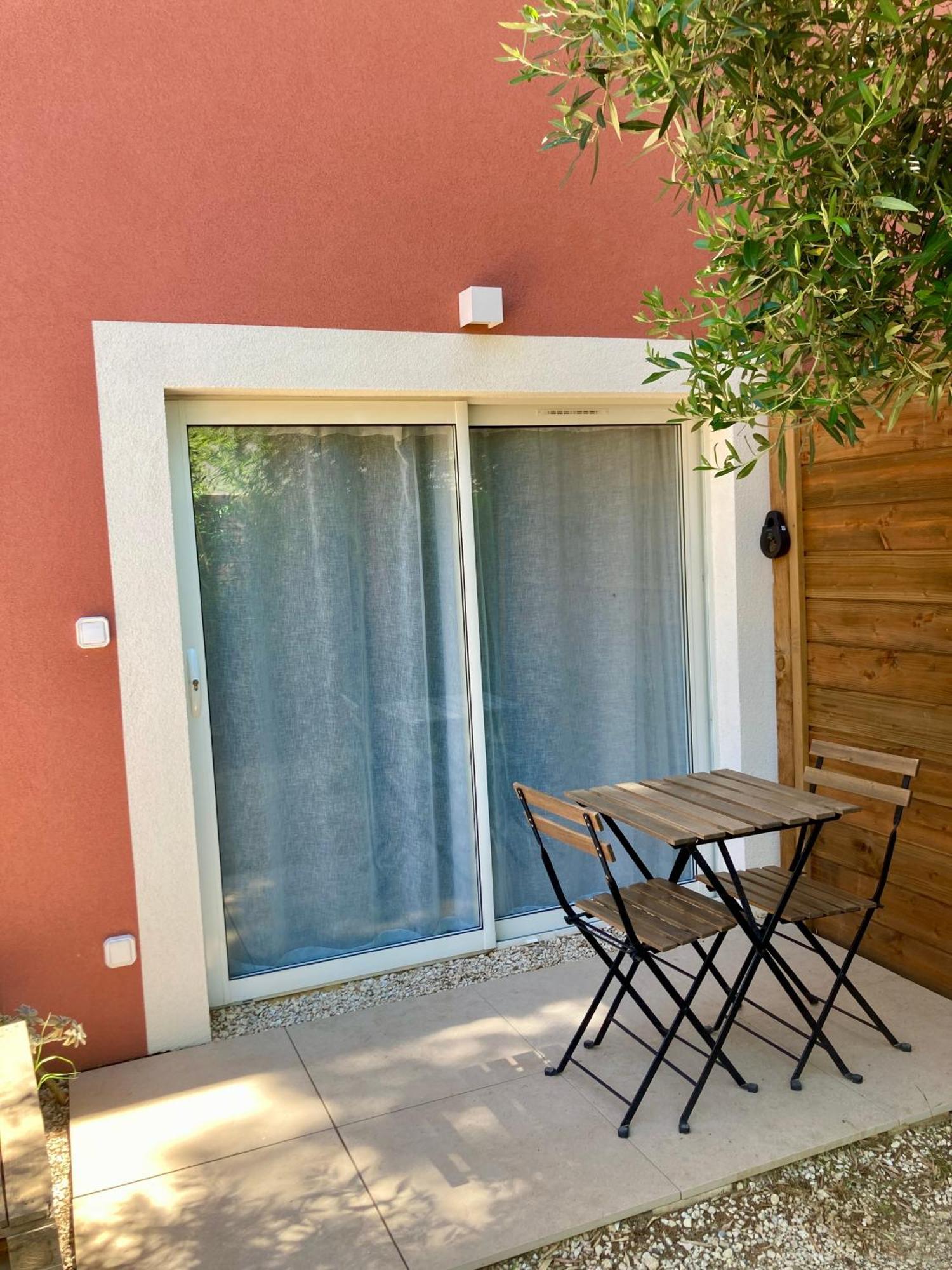 *Tiny Jungle* / Plage, Port Et Commerces A Pied Sausset-les-Pins Exterior foto